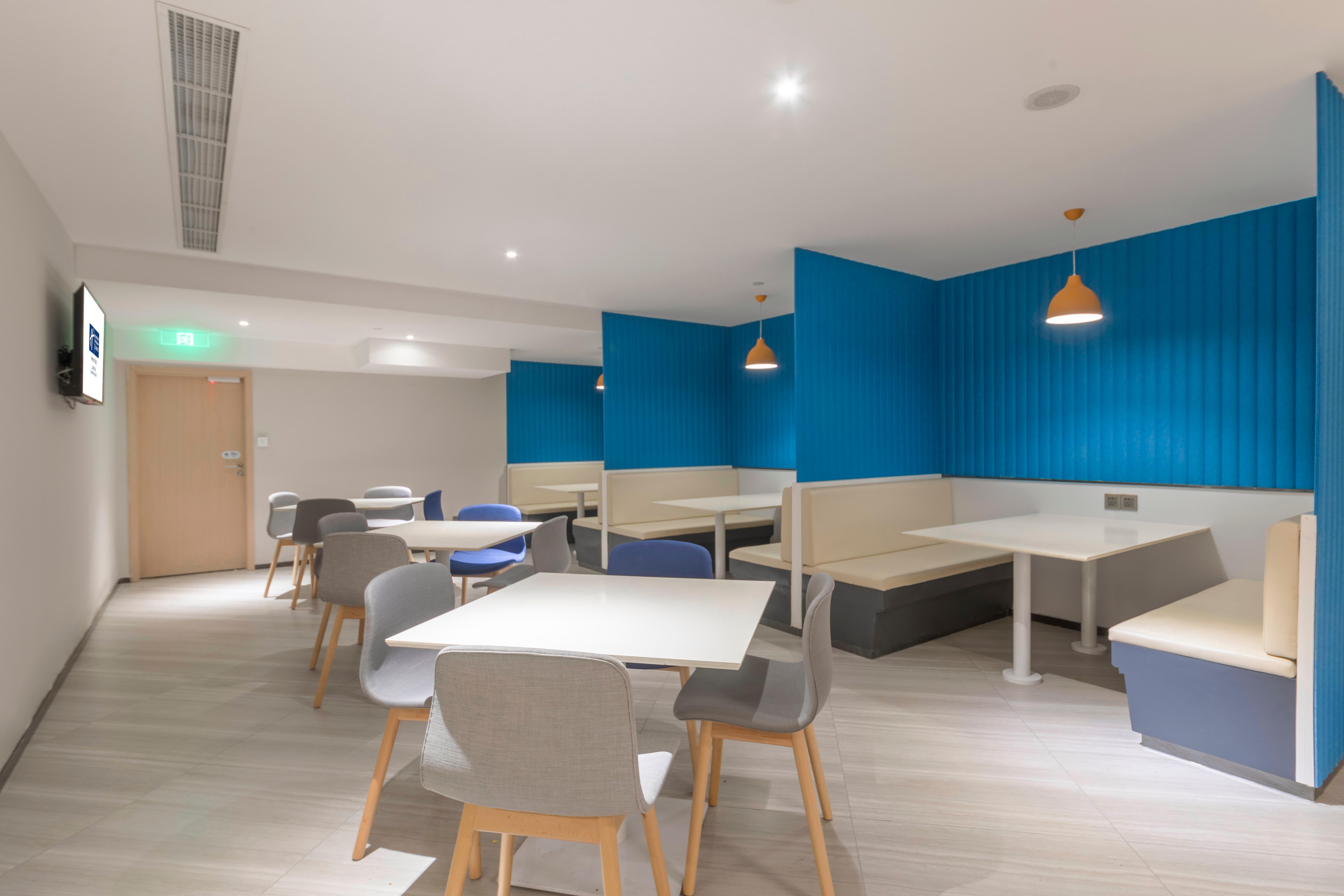 Holiday Inn Express Shanghai Gubei By Ihg Exterior foto